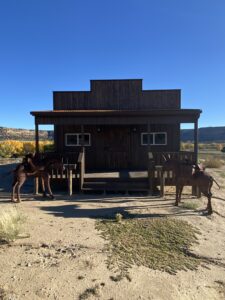 Navajo Dam Lodging: Stage Stop at Pump Canyon. Image of Trading Post